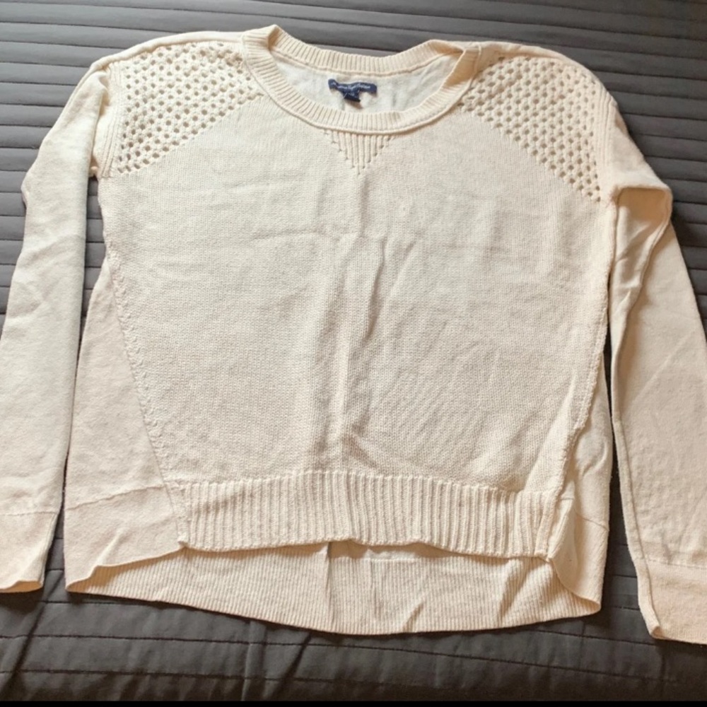American Eagle Beige Knit Sweater